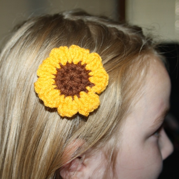 🌻 SUNFLOWER HAIR CLIPS · SET OF TWO · NWOT 🤎 - Picture 1 of 5